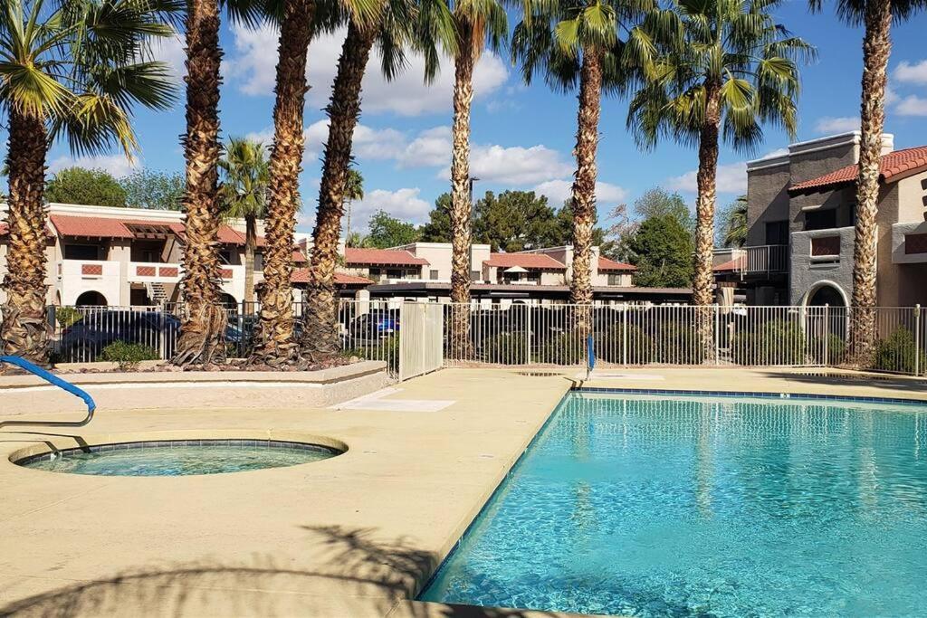 Condo With Heated Pool, Hot Tub, Near Walking Paths Glendale Exterior foto